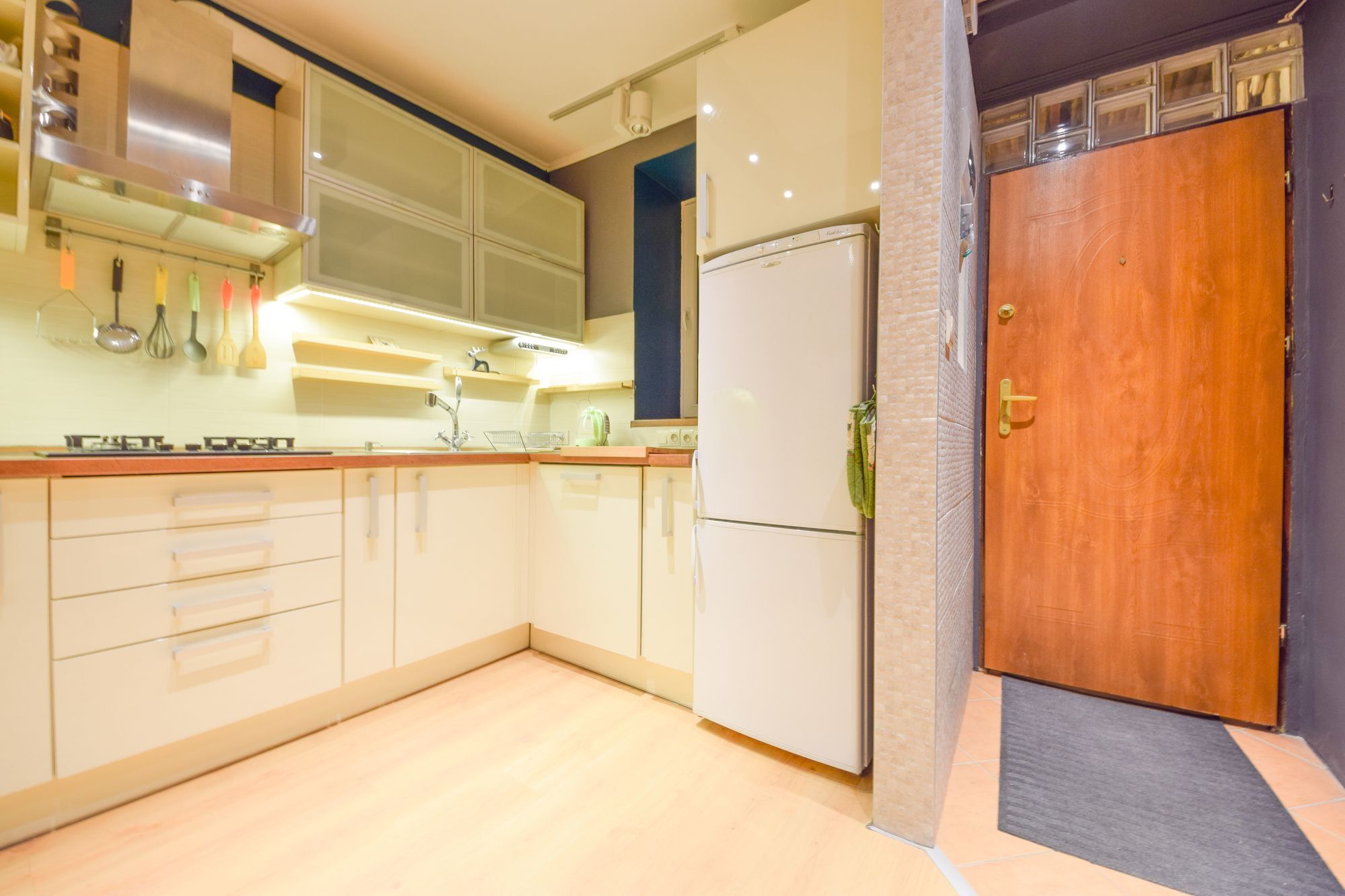 Shortstaypoland Leszno Warsaw Exterior photo